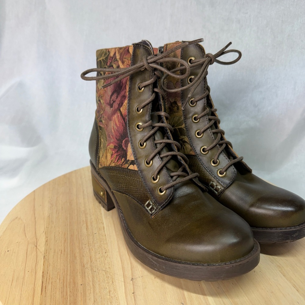 L'ARTISTE Marty Floral Leather Lace Up Combat Boots Olive 38